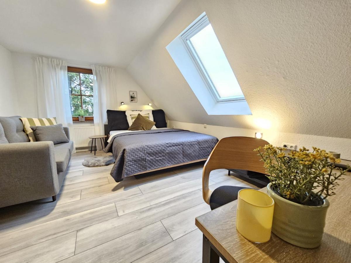 Fewo Am See, Ferienhaus, 7 Schlafzimmer, Waschmaschine, Businesswohnung Salzgitter Exterior foto