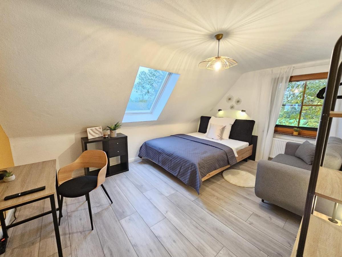 Fewo Am See, Ferienhaus, 7 Schlafzimmer, Waschmaschine, Businesswohnung Salzgitter Exterior foto